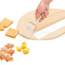 3-piece set of cookie molder, plastic dough roller, cookie cutter, baking utensils, cake tools